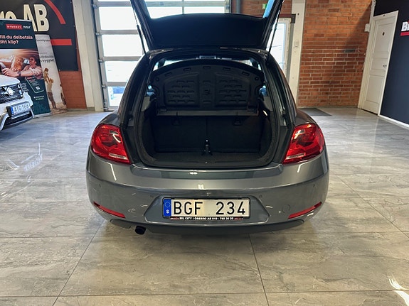 Volkswagen Beetle 15 of 19