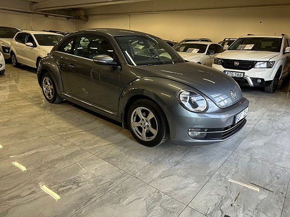 Volkswagen Beetle 2 of 19