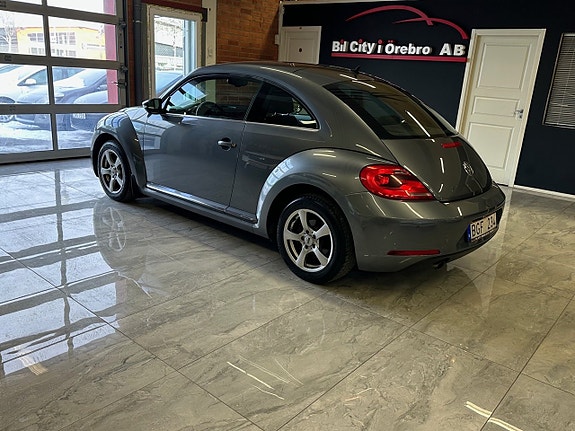 Volkswagen Beetle 4 of 19