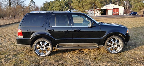 Lincoln Aviator 4 of 5
