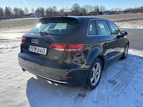 Audi A3 4 of 6
