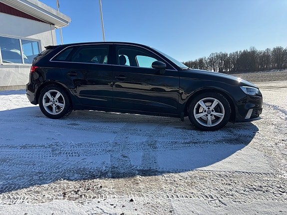 Audi A3 2 of 6