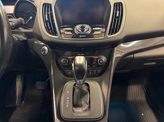Ford Kuga 11 of 18