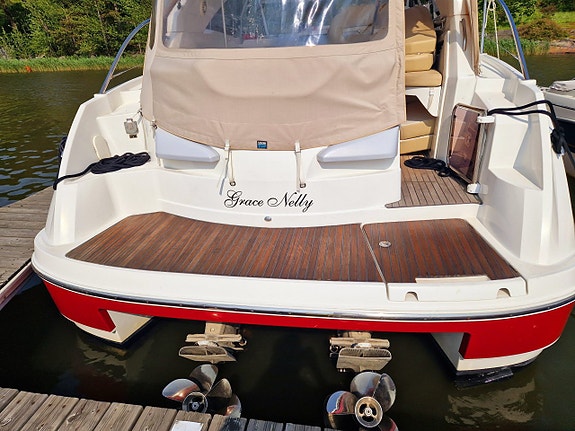 Beneteau Monte Carlo 32 open 3 of 17