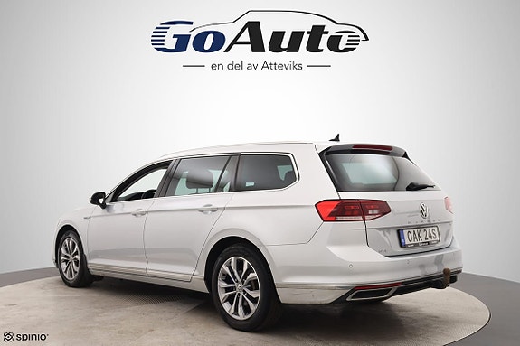 Volkswagen Passat 4 of 5
