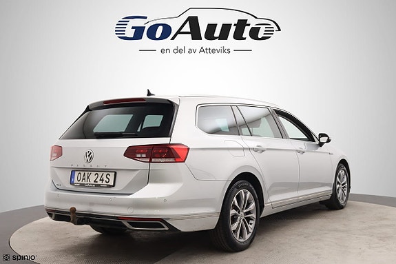 Volkswagen Passat 3 of 5