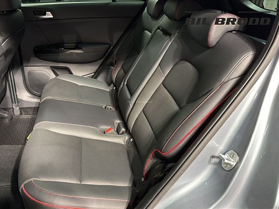 Kia Sportage 10 of 14