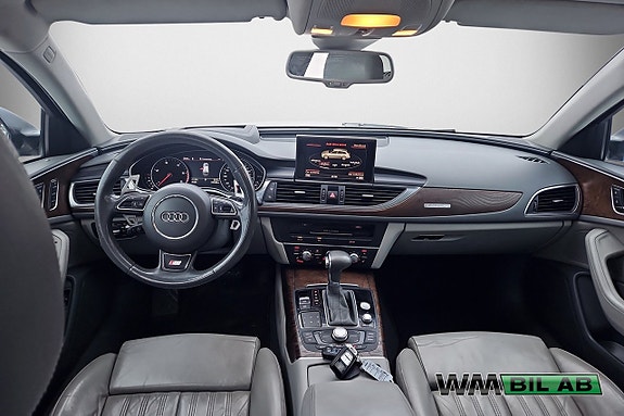 Audi A6 4 of 4