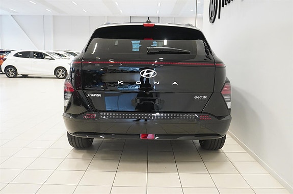 Hyundai Kona 6 of 13