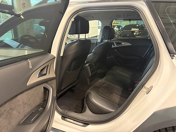Audi A6 allroad 12 of 30