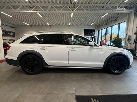 Audi A6 allroad 10 of 30