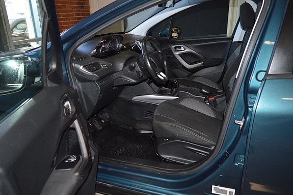 Peugeot 2008 15 of 20