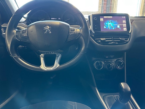 Peugeot 2008 10 of 20