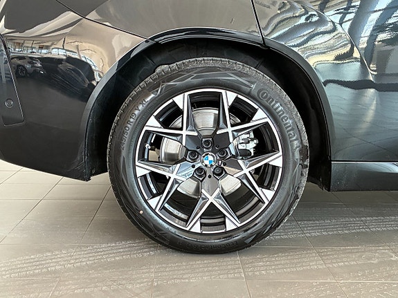 BMW X3 13 of 14