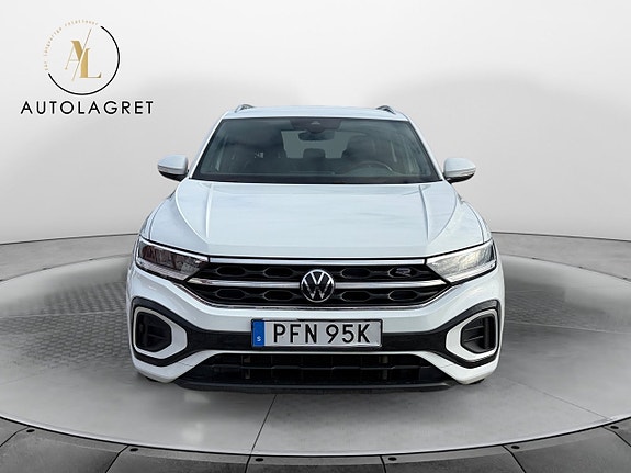 Volkswagen T-Roc 3 of 15