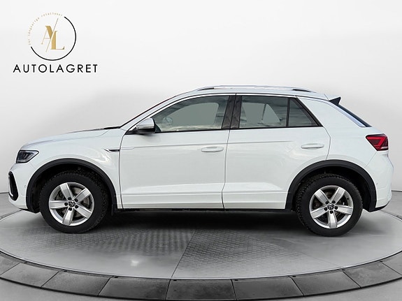 Volkswagen T-Roc 2 of 15
