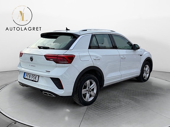 Volkswagen T-Roc 6 of 15