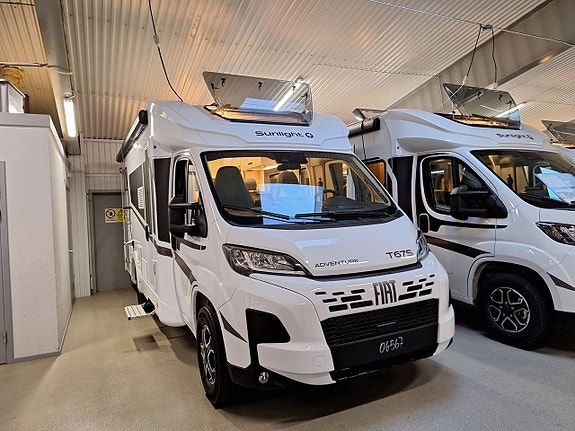 Sunlight T 67 S Adventure Långbädd, Automat, Solcell