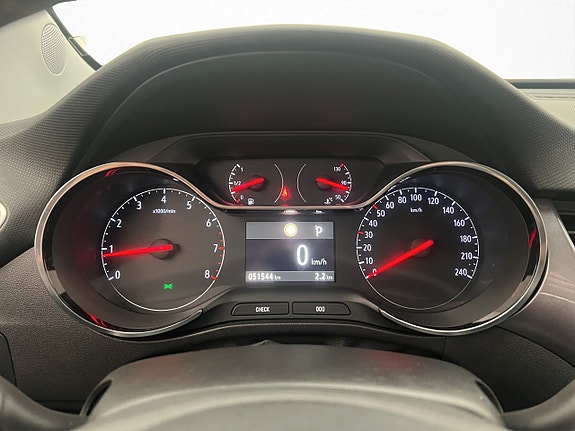 Opel Crossland X 12 of 25