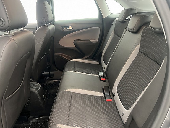 Opel Crossland X 20 of 25