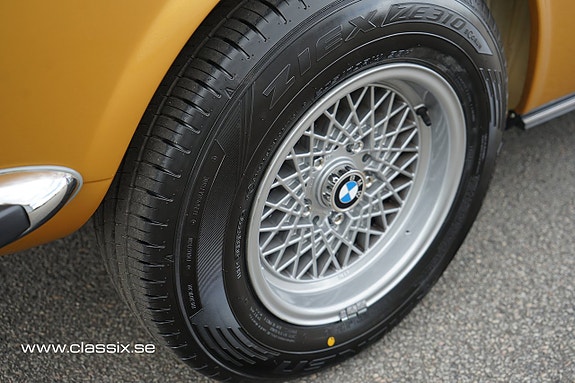 BMW 3.0 CSI 6 of 30