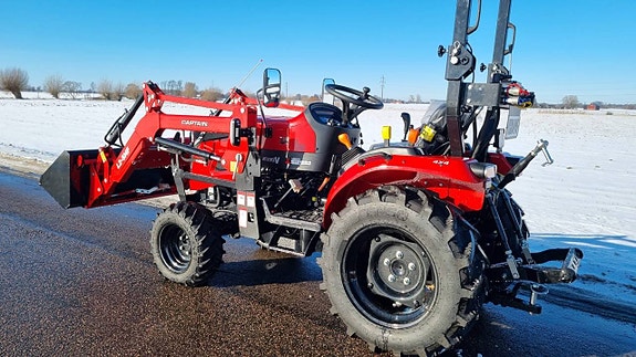 Captain 263 Traktor med Frontlastare 2 of 11