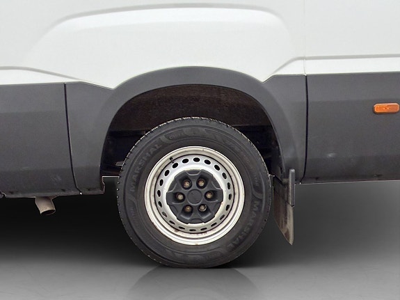 Iveco Daily 25 of 27