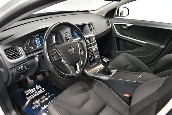 Volvo V60 7 of 12