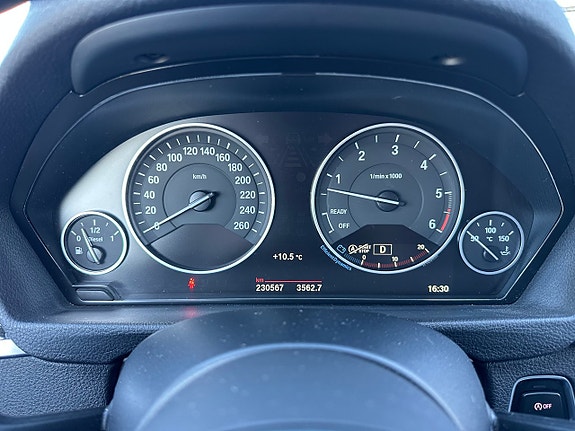 BMW 330d 13 of 13