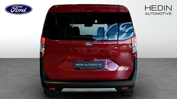 Ford Courier Tourneo 7 of 10