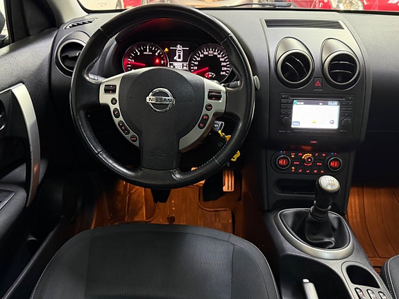 Nissan Qashqai+2 16 of 22