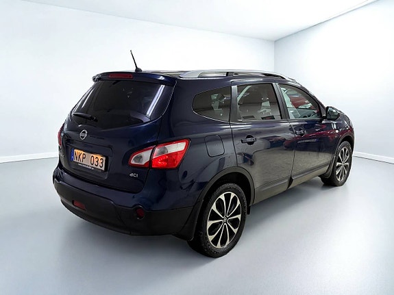 Nissan Qashqai+2 9 of 22