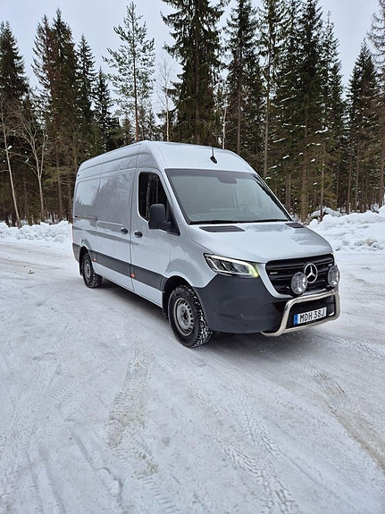 Mercedes-Benz Sprinter 3 of 30