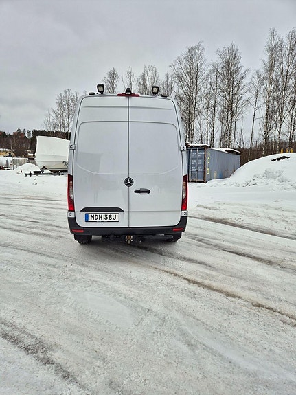 Mercedes-Benz Sprinter 6 of 30