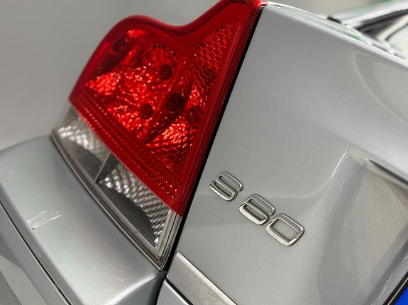 Volvo S60 8 of 16