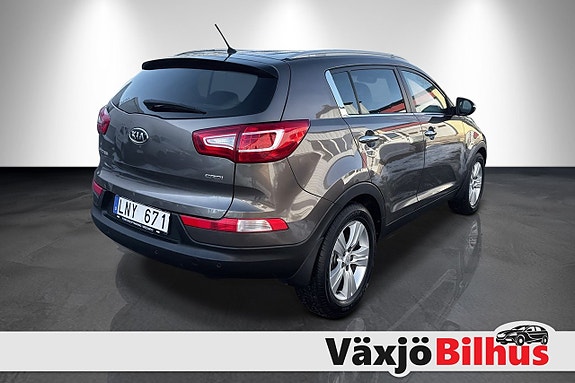 Kia Sportage 3 of 9