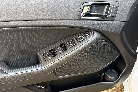 Kia Optima 12 of 13