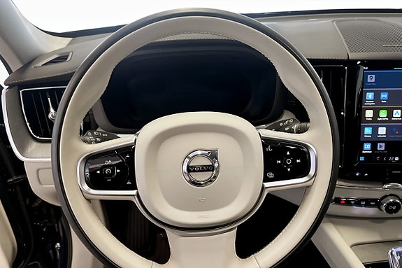 Volvo XC60 8 of 10