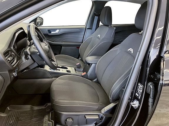 Ford Kuga 4 of 16