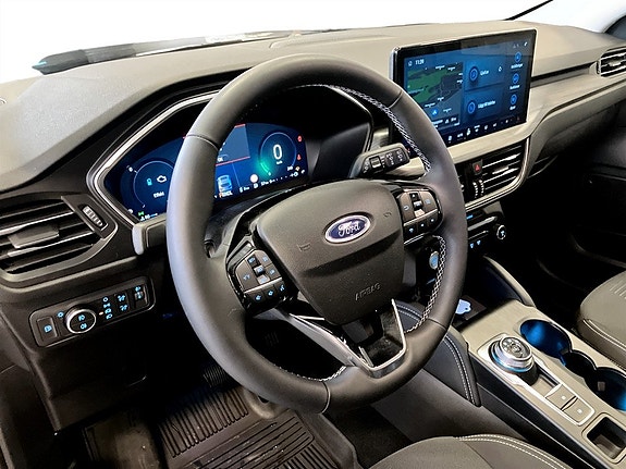 Ford Kuga 6 of 16