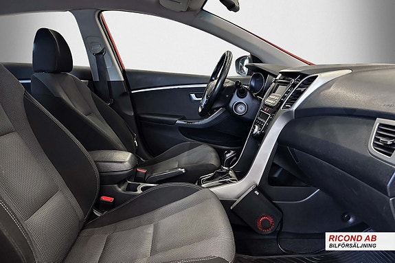 Hyundai i30 10 of 13