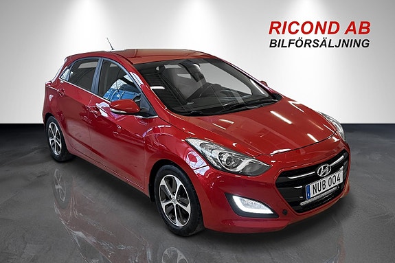 Hyundai i30 8 of 13
