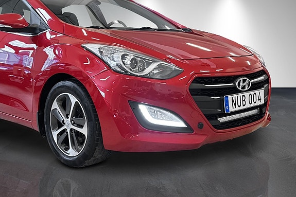 Hyundai i30 9 of 13