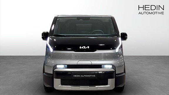 Kia PV5 14 of 14