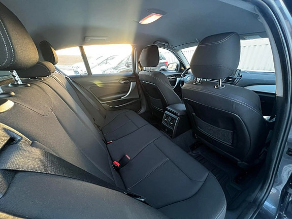 BMW 118d 12 of 22