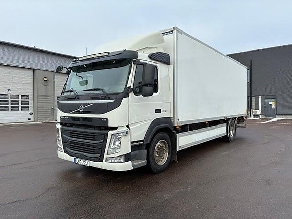 Volvo FM330
