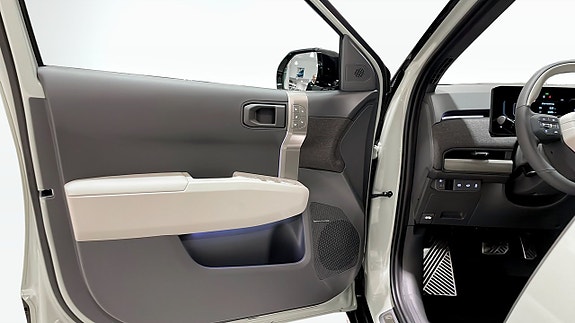 Kia EV3 7 of 13