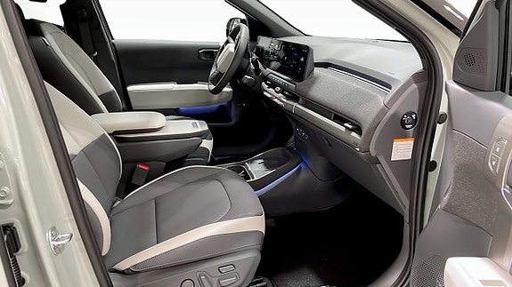 Kia EV3 11 of 13