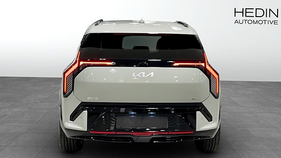 Kia EV3 6 of 13