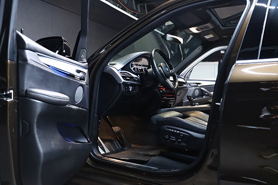 BMW X5 11 of 30